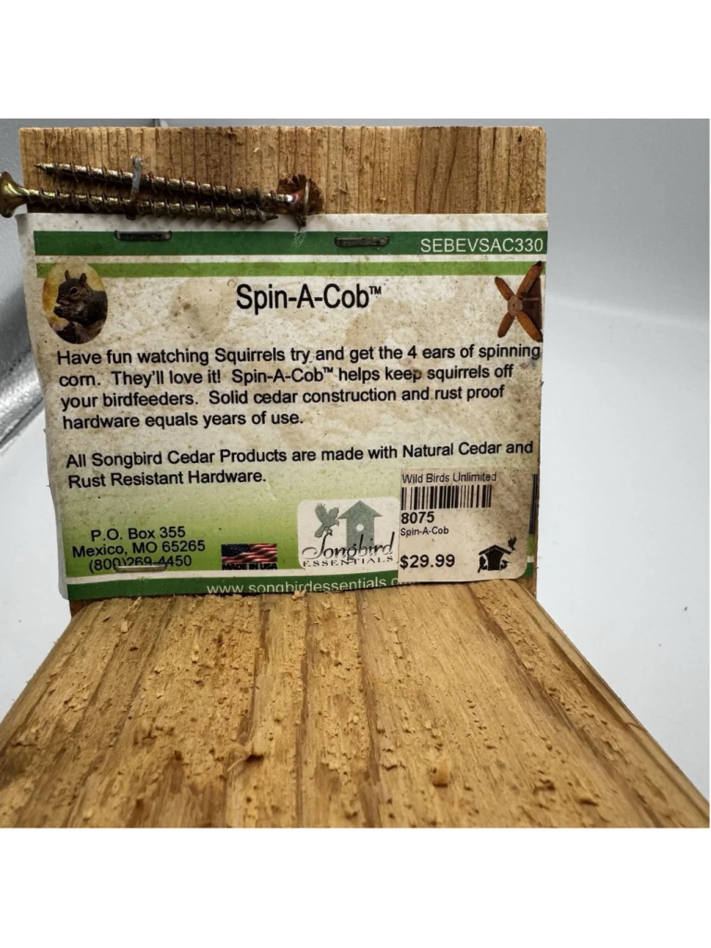 Songbird Cedar Spin-A-Cob Squirrel Corn Holder Bird Feeder Cedar Wood USA